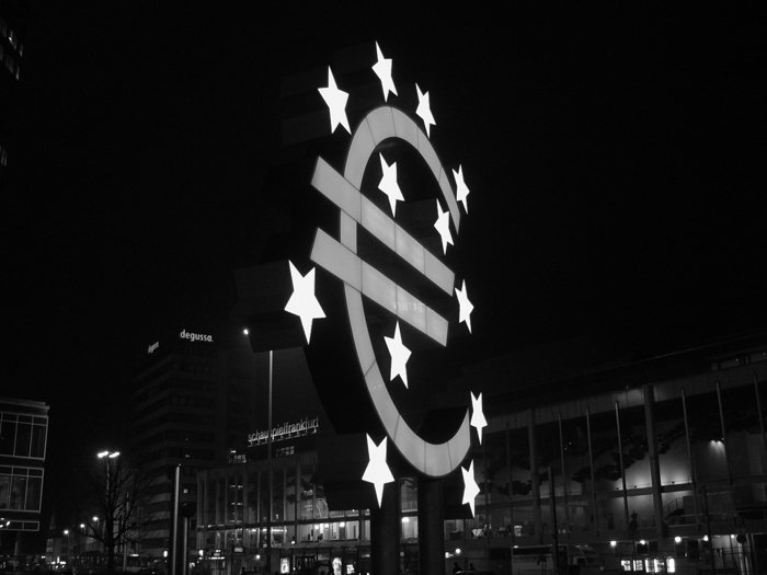 euro-problemas-revista-achtung