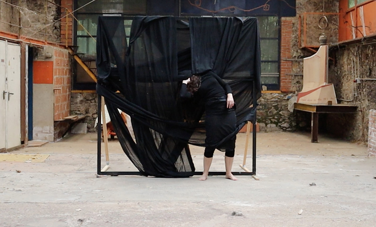 Ana Beltrán. No más Penélopes. Cortesía de MAV y de la artista.
