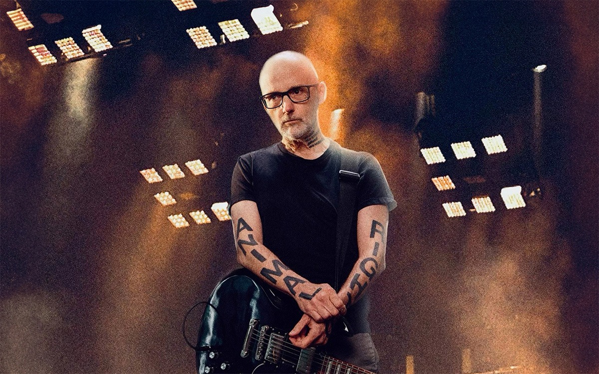 Moby el músico, DJ, productor y activista estará en Icónica Sevilla el 7 de julio